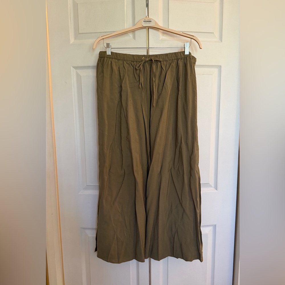 J. Crew Women’s Green Skirt